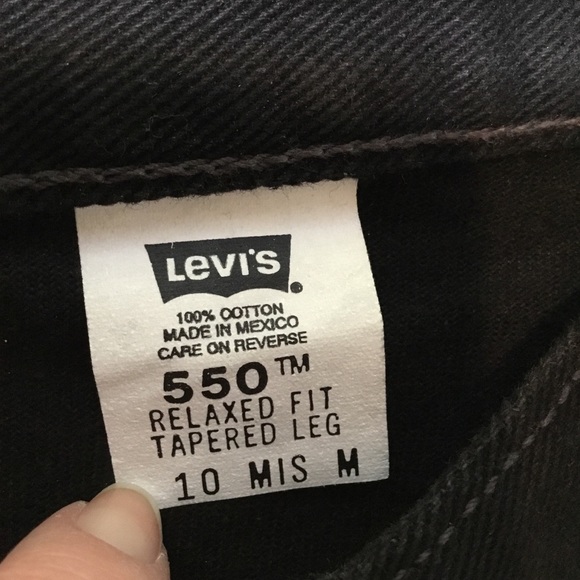 Vintage Levi’s 550 high waisted mom jeans dark blk - Picture 7 of 7